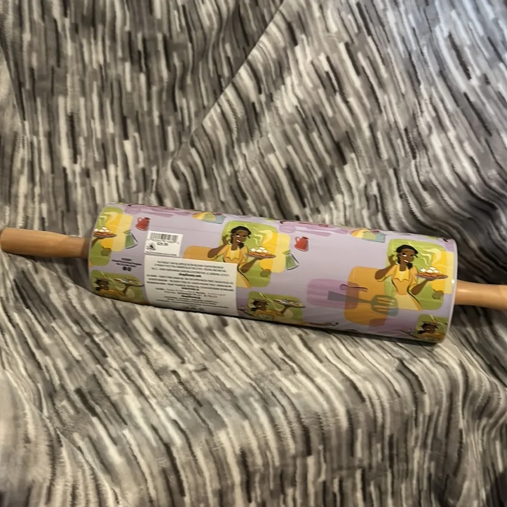 Disney, Tiana from the Princess and the frog wood and ceramic large, rolling pin